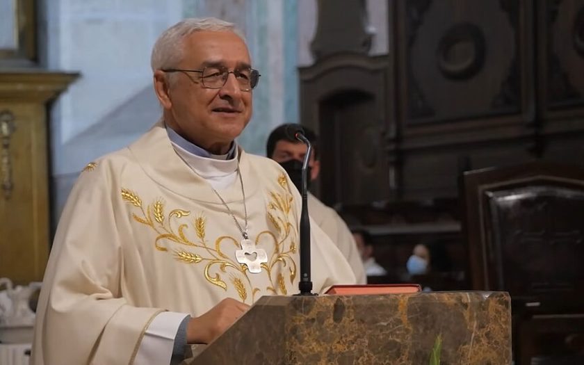 Bispo José Ornelas em homilía