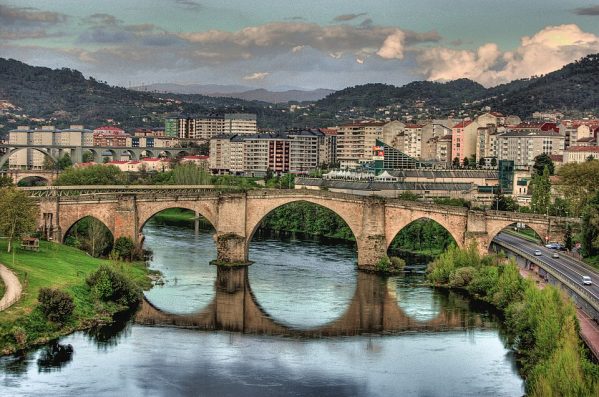 ponte romana de Ourense, ex-libris da cidade