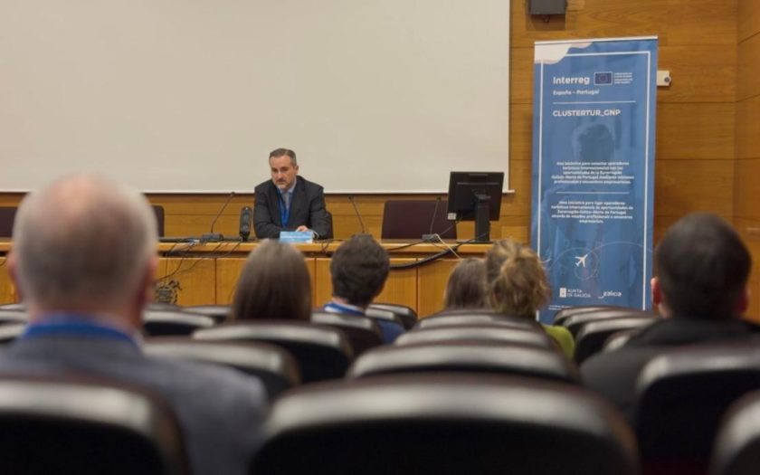 intervenção de Iván Meléndez nas jornadas