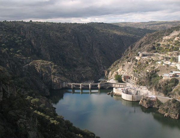 Panorâmica da barragem do picouto da EDP