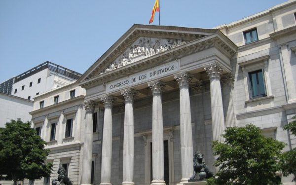 fachada congresso espanhol em Madrid