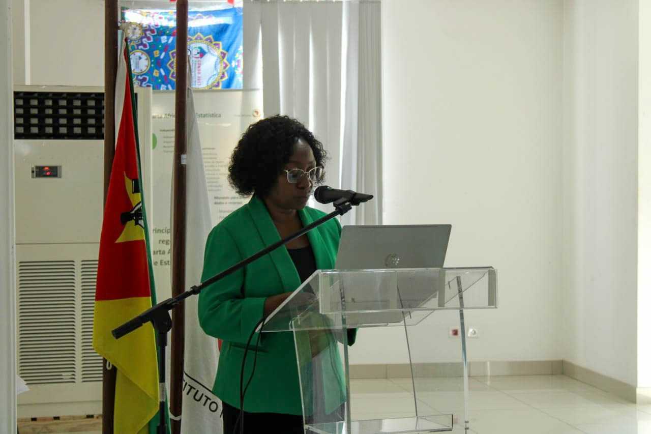 a Ministra Monica Magaua